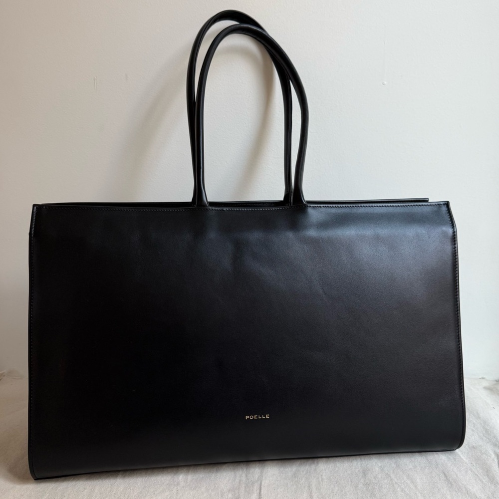 POELLE LARGE CAROLYN TOTE BAG IN BLACK NEW
100% Premium-grade Cow Skin Leather - Picture 7 of 10